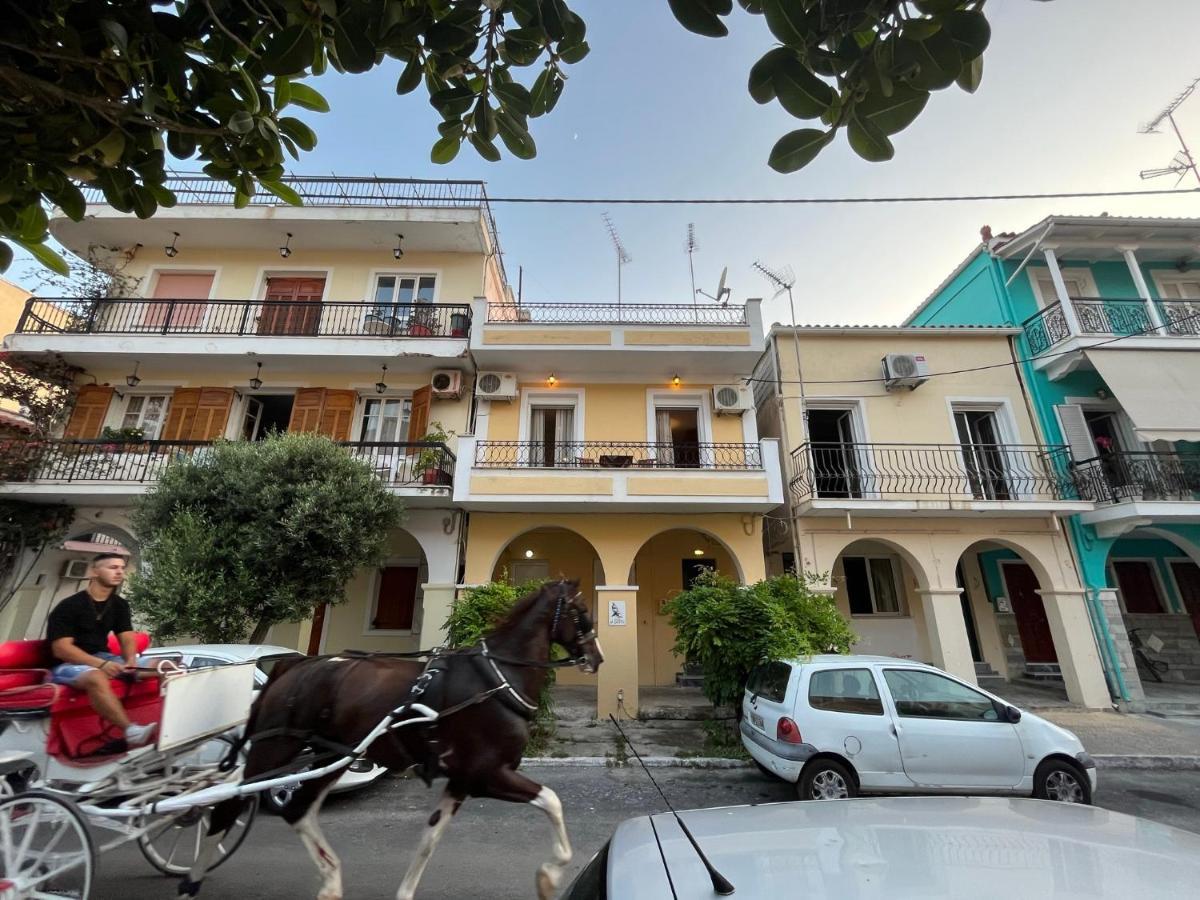 Port House Apartment Закинтос Екстериор снимка