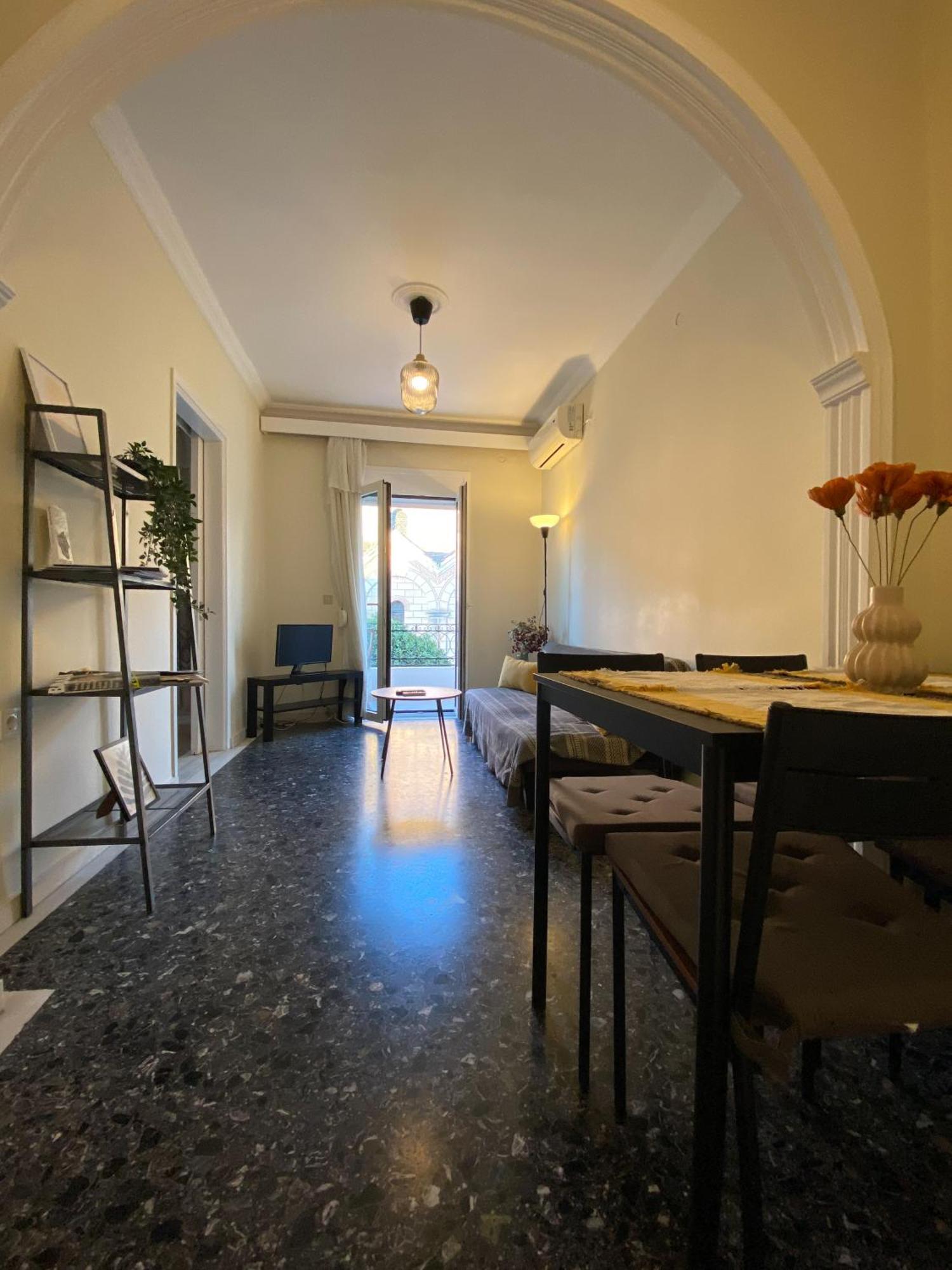 Port House Apartment Закинтос Екстериор снимка